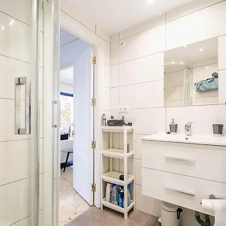 Apartment 113 - Beachfront With Views,