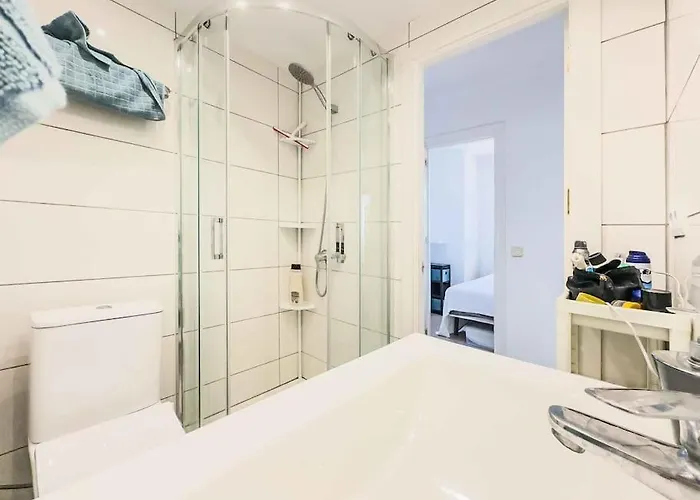 113 - Beachfront With Views, Fuengirola