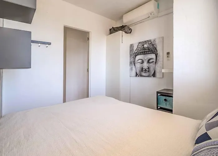 113 - Beachfront With Views, Fuengirola