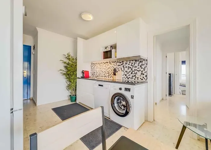 113 - Beachfront With Views,