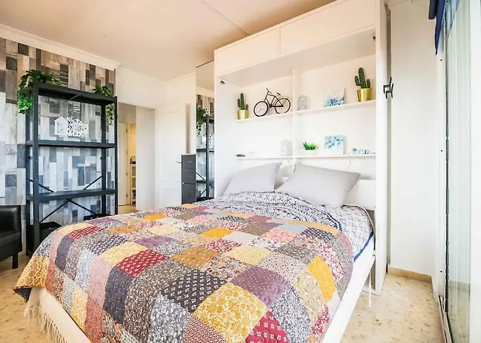 113 - Beachfront With Views, Apartment Fuengirola